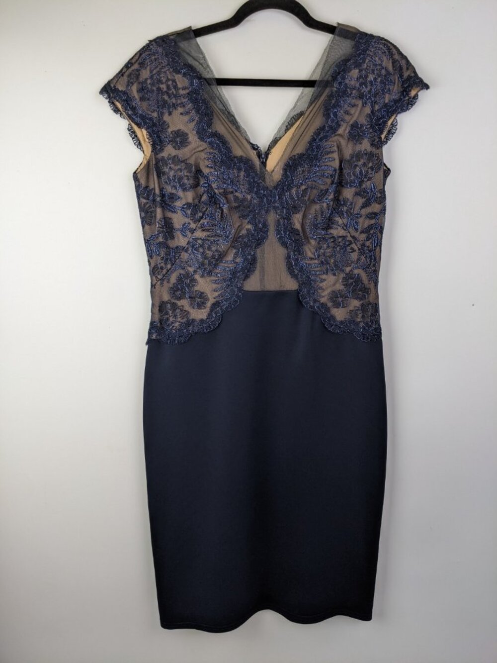 Tadashi Shoji Floral Lace Embroidered Navy Blue Dress Size 10 Cocktail Formal